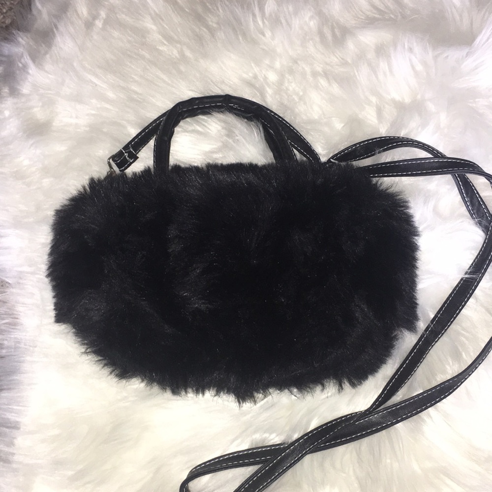 NWOT Unbranded Furry crossbody/Shoulder Bag